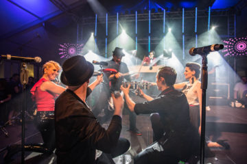 DJ plus Livemusiker